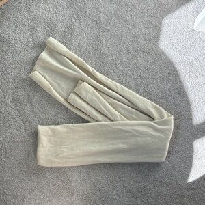 Everlane Cream Cashmere Scarf